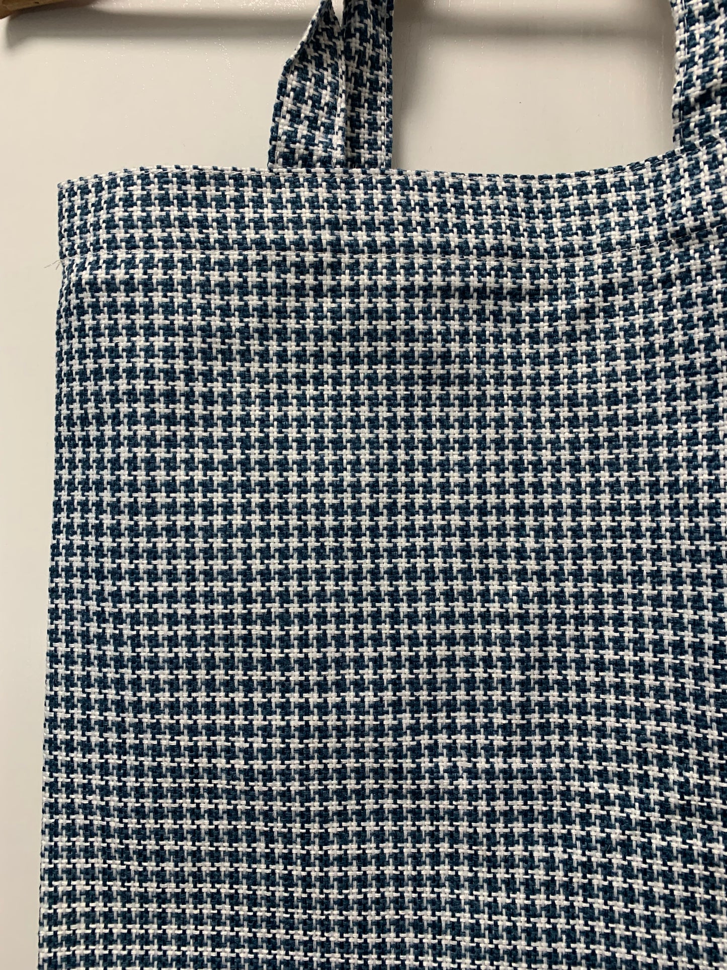 TOTE BAGS